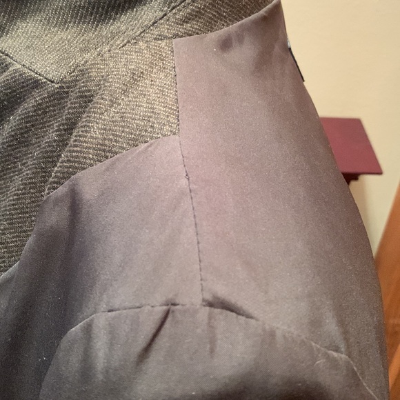 6/$20 The Limited Beautiful Houndstooth Olive Blazer 2 front Pockets EUC Size M - Picture 13 of 16